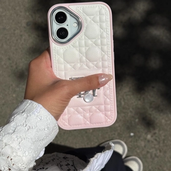 قاب گوشی دیور چرمی دایموندی پینکی (Dior Leather Diamond Pinky)