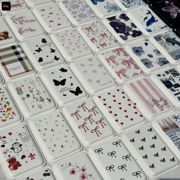جاکارتی ولت مگسیف طرح دار (Wallet-patterned)
