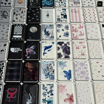 جاکارتی ولت مگسیف طرح دار (Wallet-patterned)