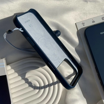 قاب گوشی بیتس استند همراه با بند (Beats Kickstand)
