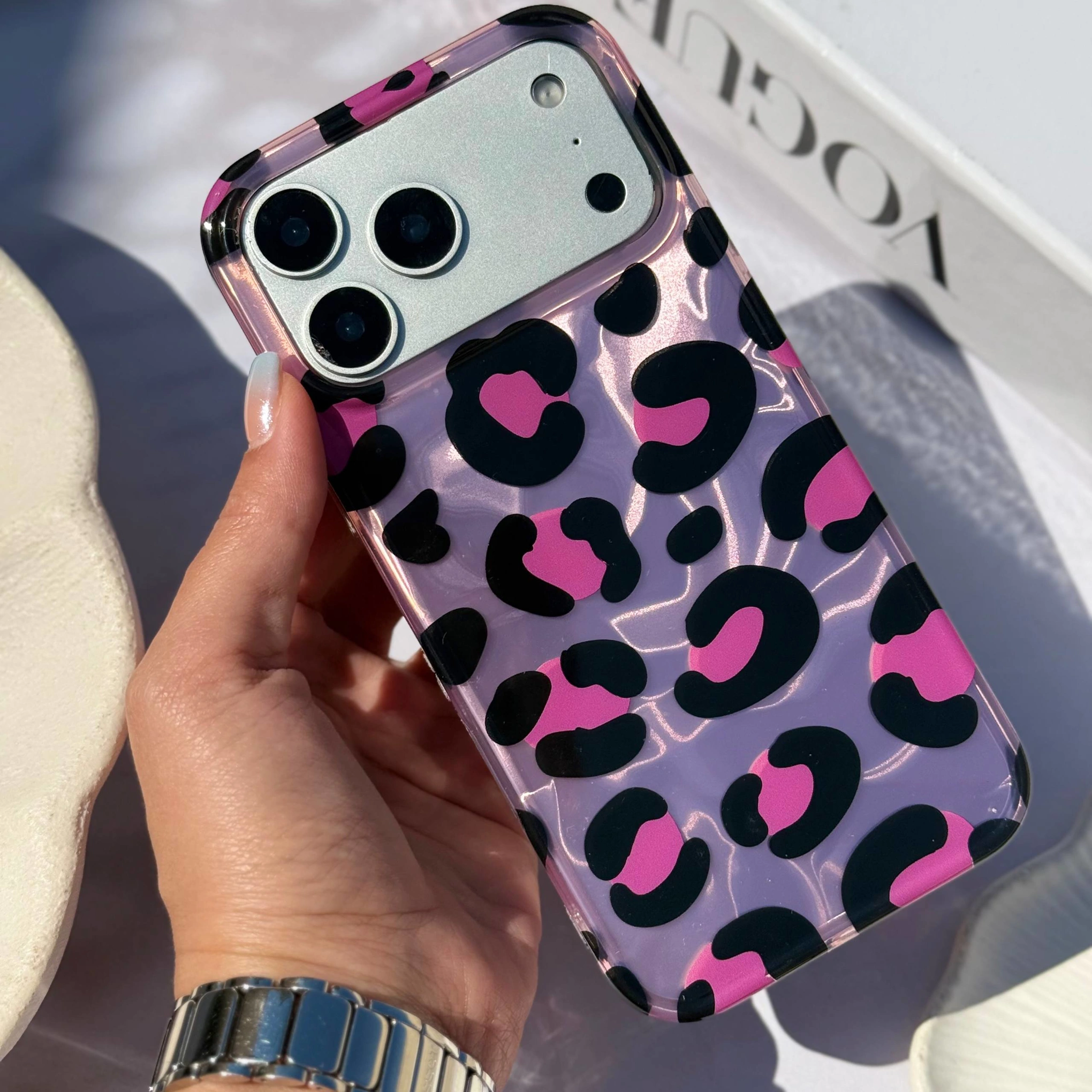 قاب گوشی پلنگی صورتی واتر افکت (Imd Leo Watereffect Pink) قاب گوشی پلنگی صورتی واتر افکت (Imd Leo Watereffect Pink)