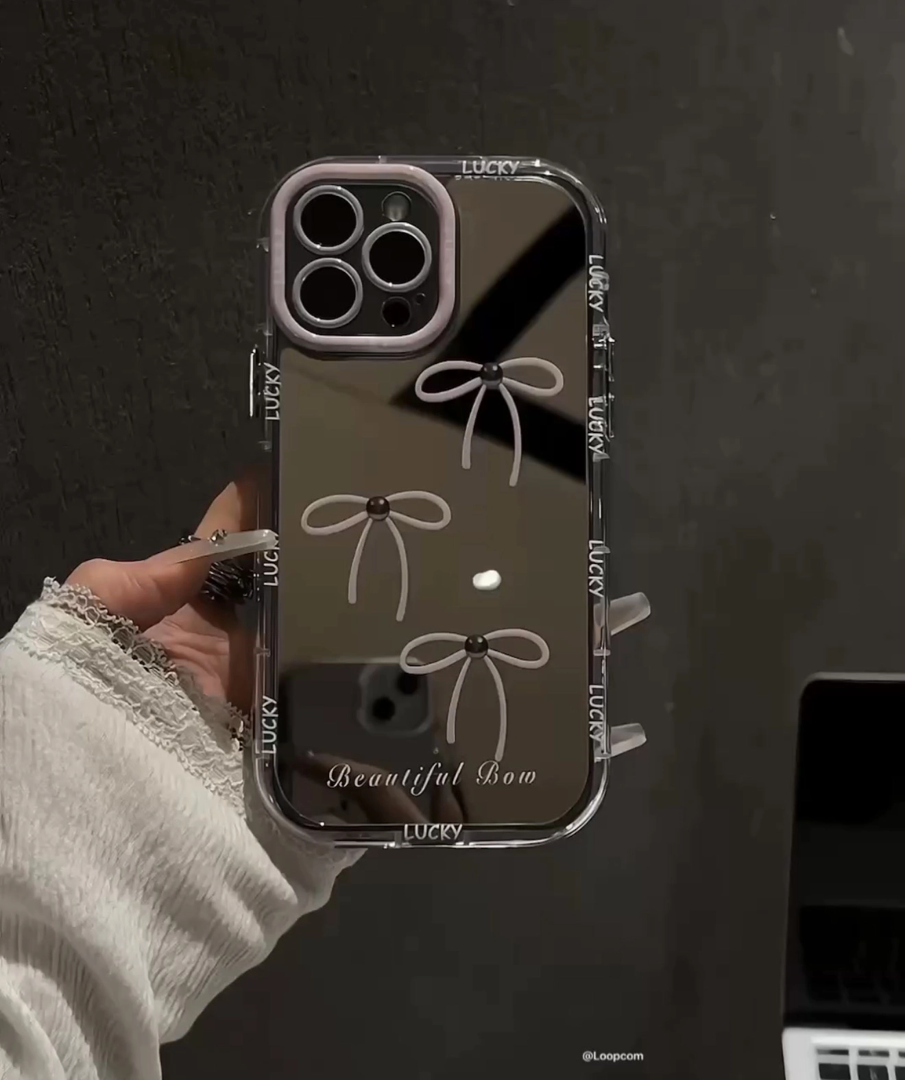 قاب آیفون پاپیون آینه‌ای (Bowtie Mirror Case)