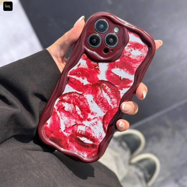 قاب گوشی کیس واینی (Kiss Case)